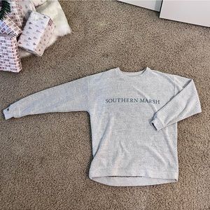 Women’s southern marsh sweatshirt. Size XS